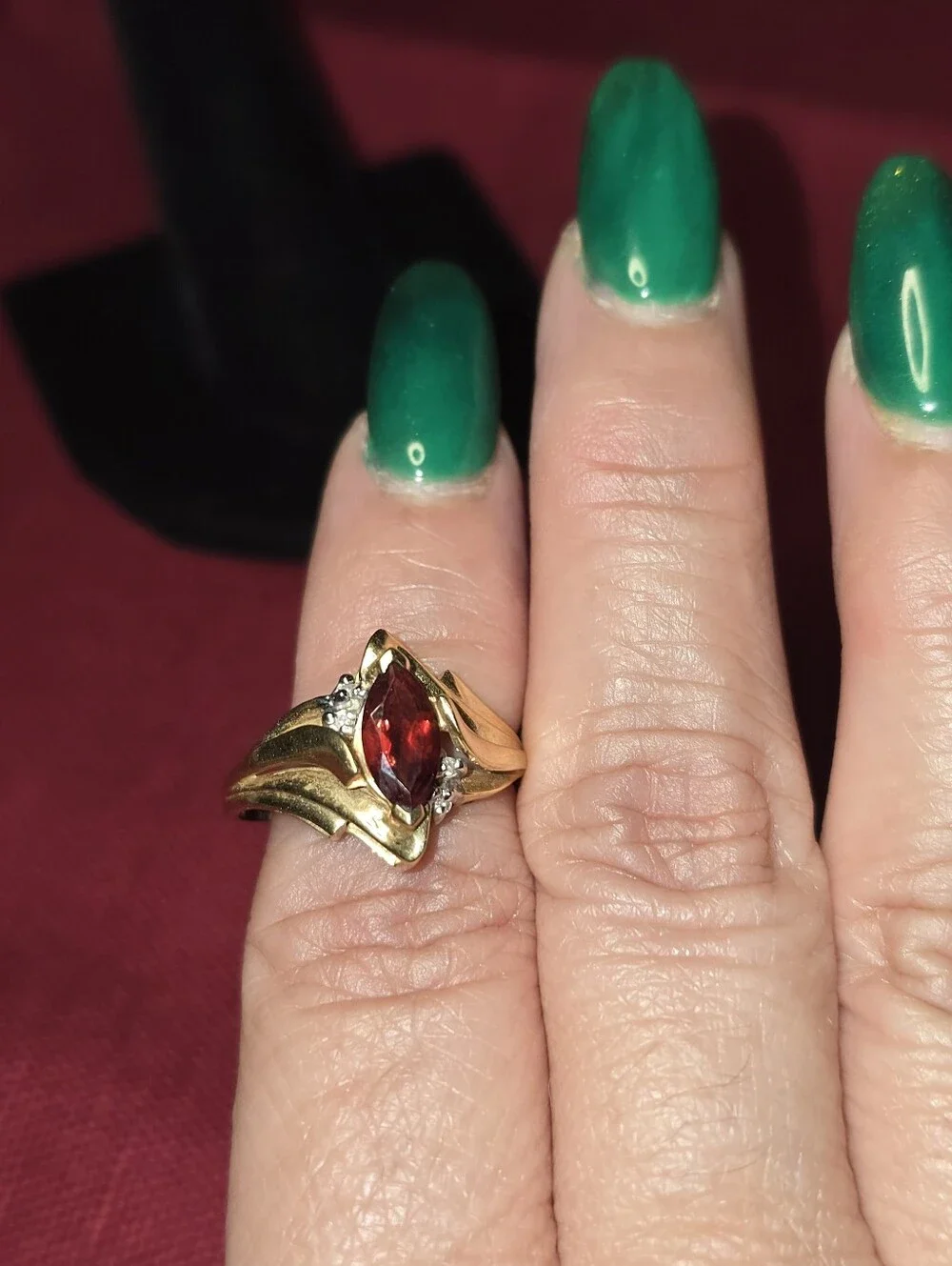 Size 7.5 10k Y/W Gold .04ctw Diamonds Garnet Bypass Ring 2.7g